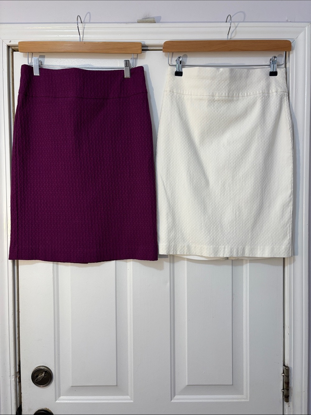 Margaret M &
Maurice’s brand skirts Sizes Medium